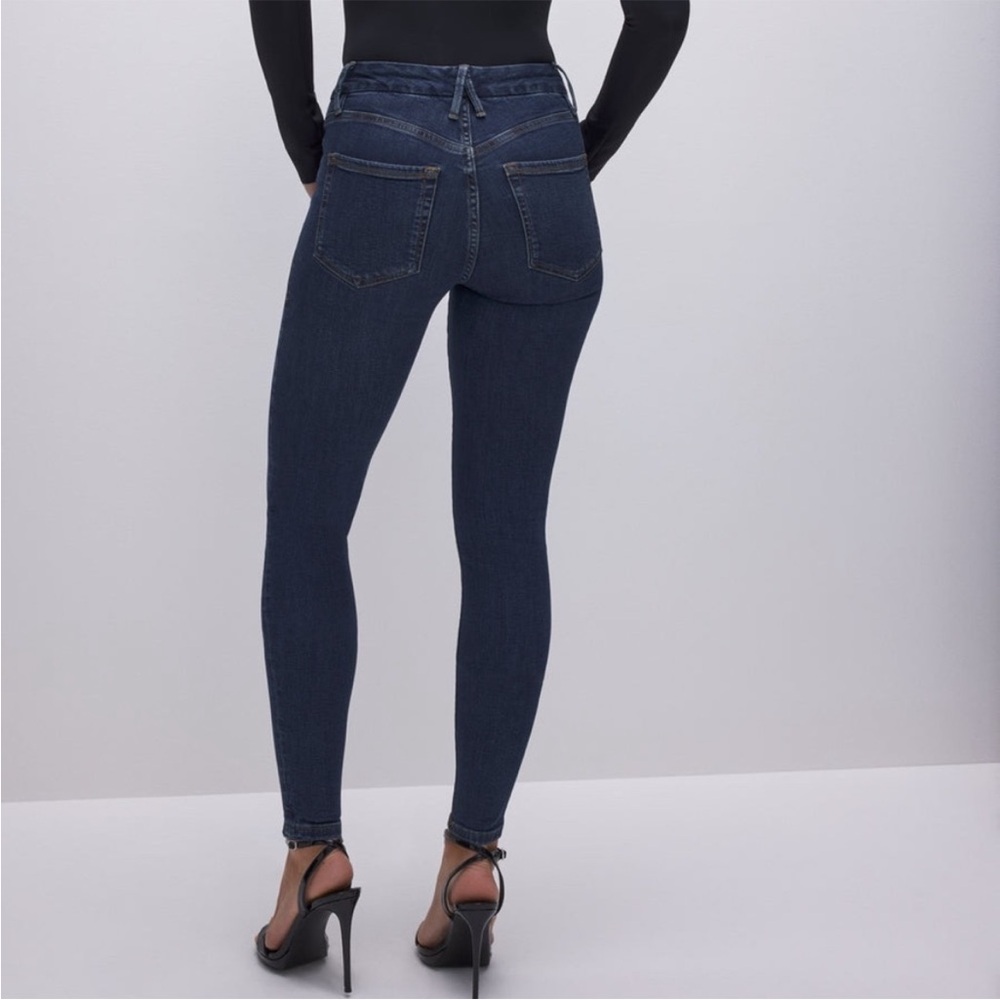 Good American Good Legs high rise Jeans Dark Wash 6/28